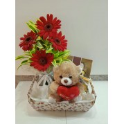 Cesta com flores 