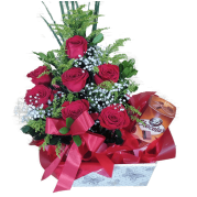 Cesta encanto de rosas e chocolate belga