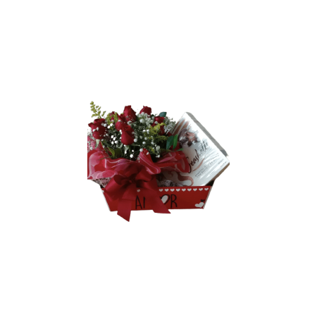 Arranjo de rosas e chocolate importado 