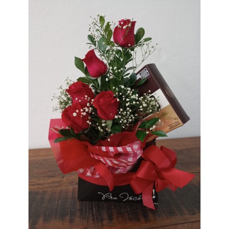 Carta de flores e chocolate 